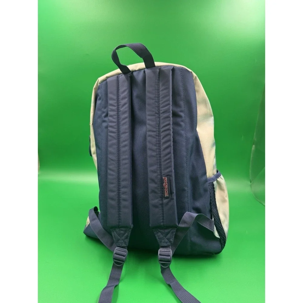 Jansport put your